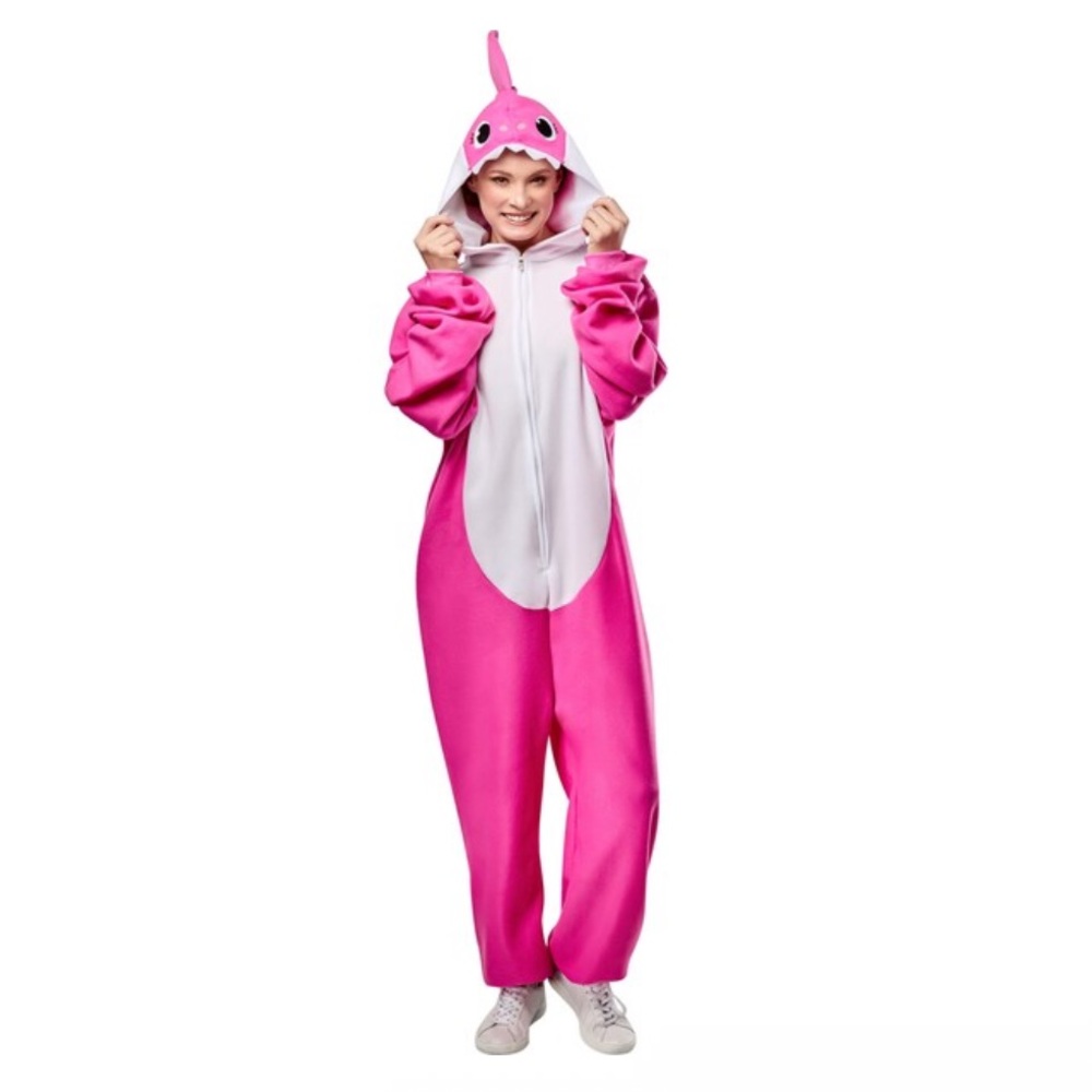 Pinkfong Mommy Shark pink costume